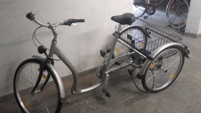 Seniorenrad mit extra tiefem Einstieg Dreirad fuer Erwachsene Leipzig